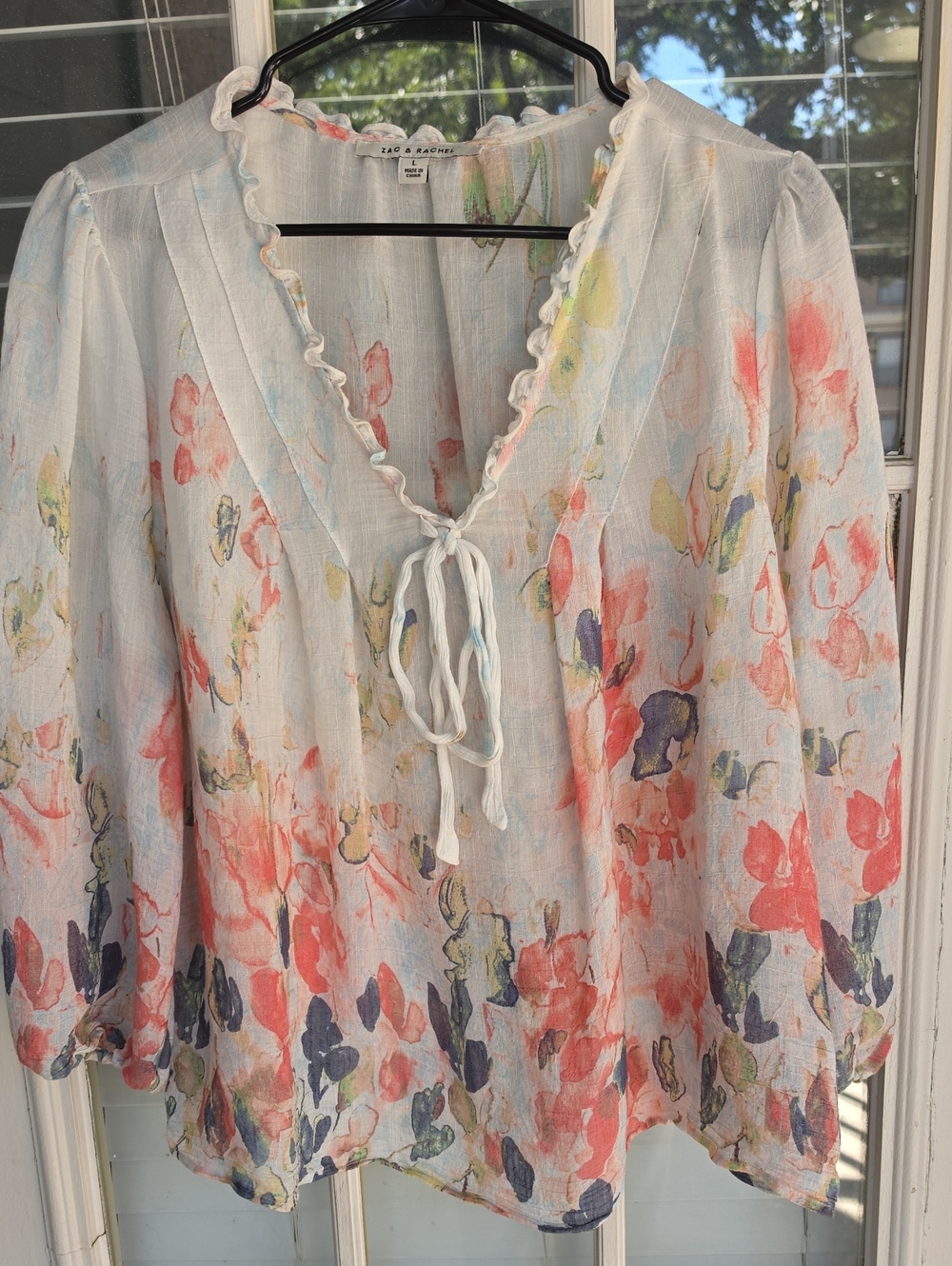 Zac & Rachel White Floral Tie-Front Ruffle V-Neck Blouse